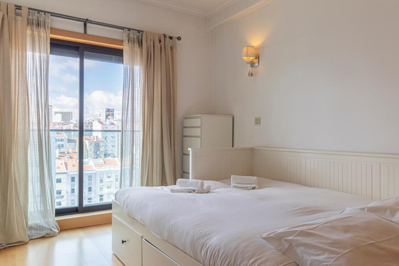 Lovelystay - Modern Apartment In Anjos リスボン エクステリア 写真